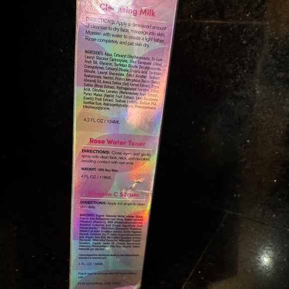 Exclusive TruSkin Kylie Bundle by Kylie Cantrall:Clean, Tone & Vitamin C Serum - Picture 7 of 9